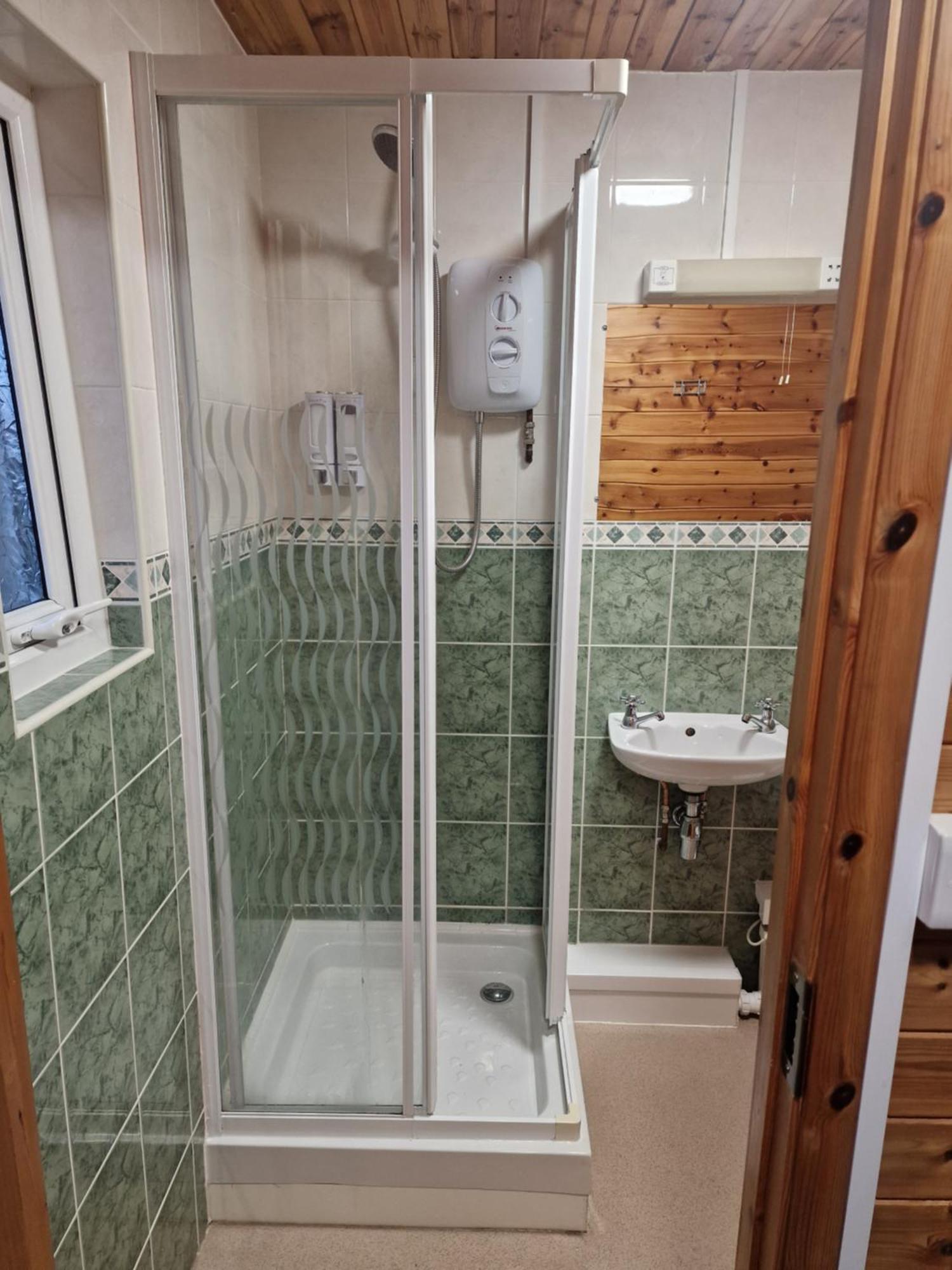 Woodvale Bungalow Little Haven エクステリア 写真